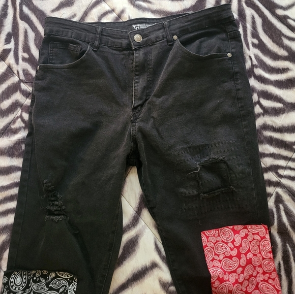 TR Premium Men's Skinny Ripped Jeans - Picture 15 of 16